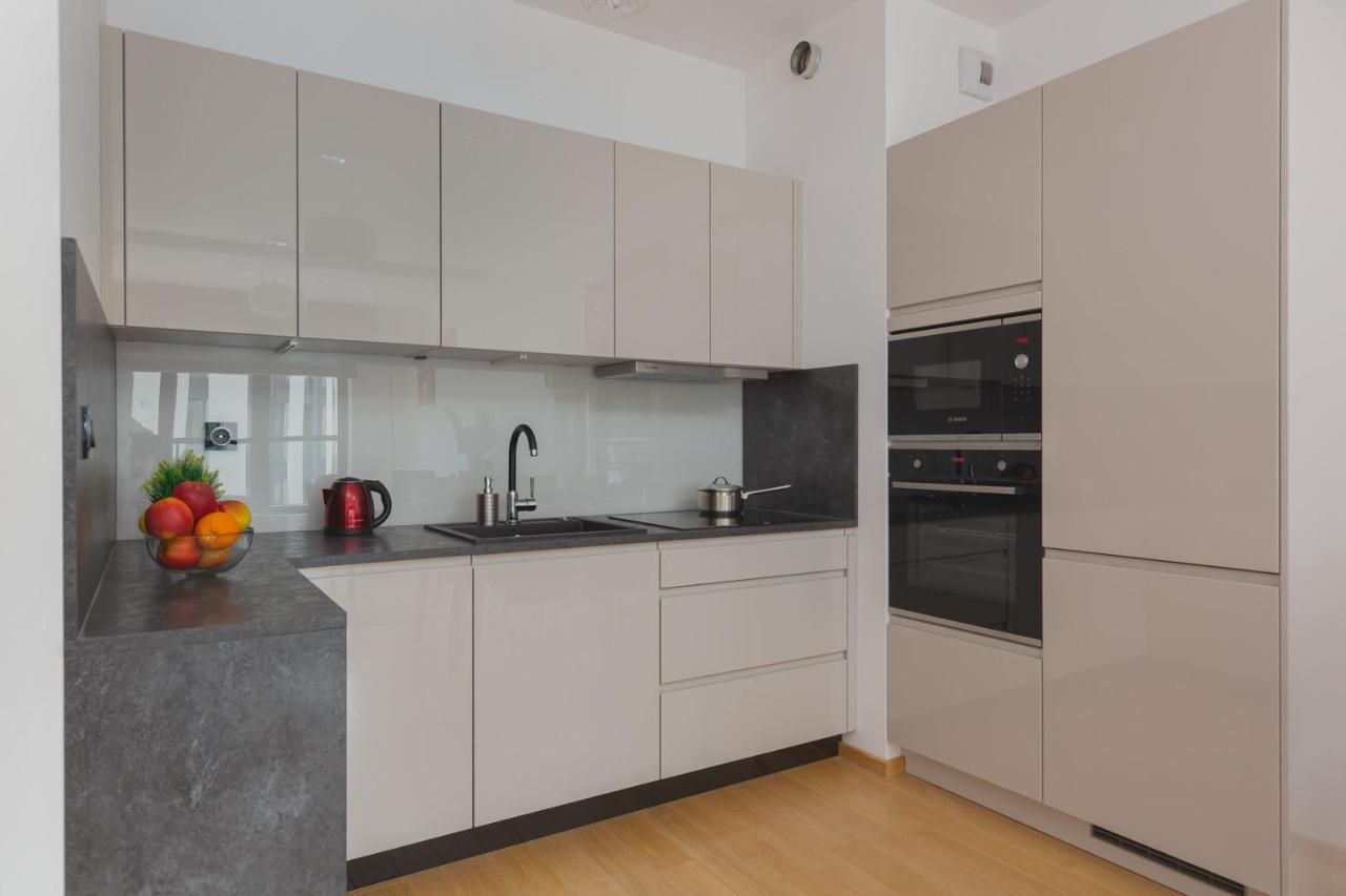 Dzielna Apartment Warsaw Wola By Noclegi Renters 外观 照片